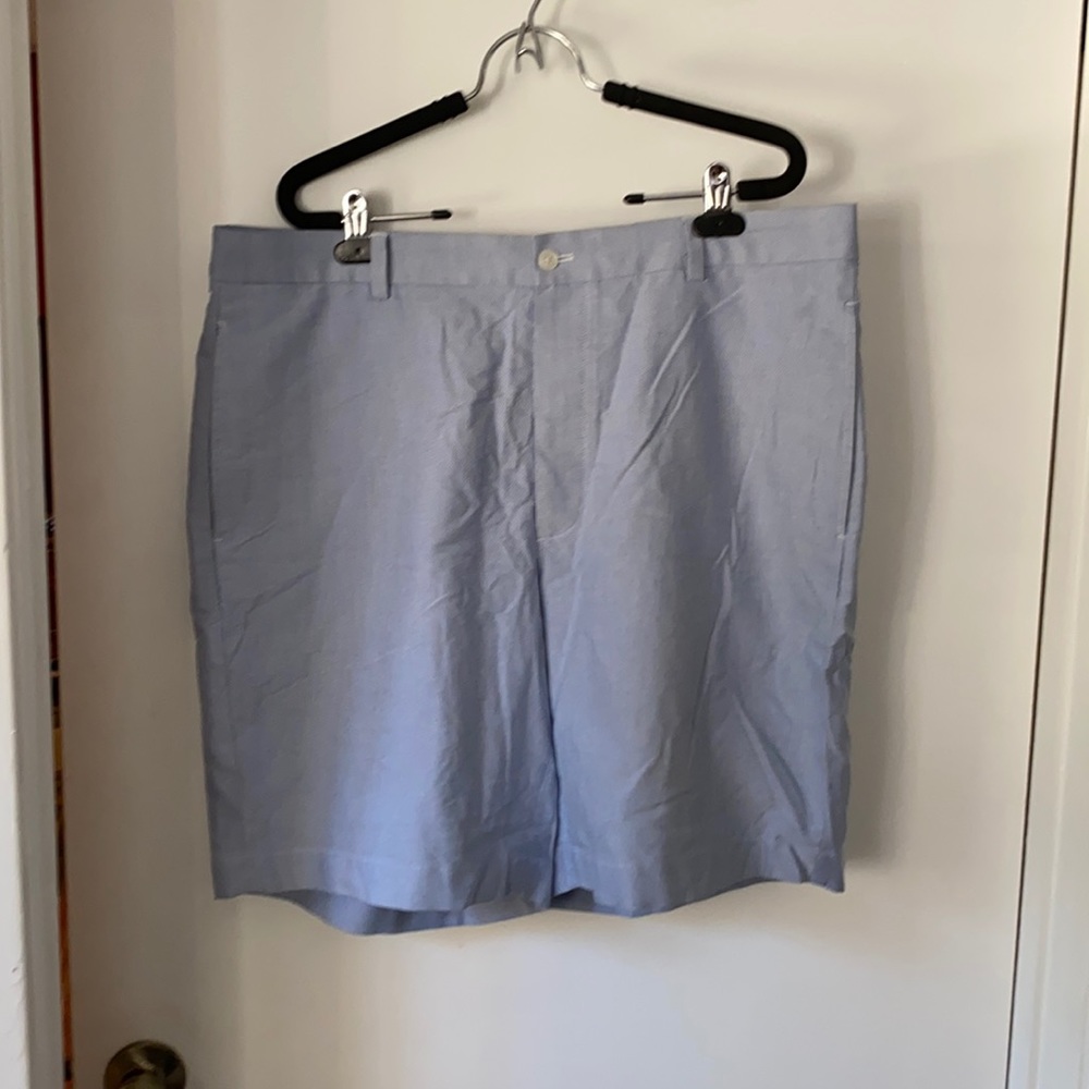 Brooks Brothers “346” Mens shorts. Light Blue. Great condition. Size 38.